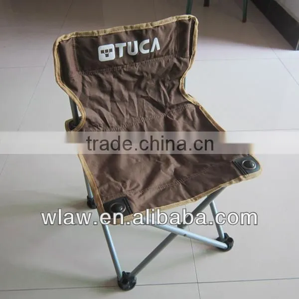 Armless folding fishing chair with handle bag