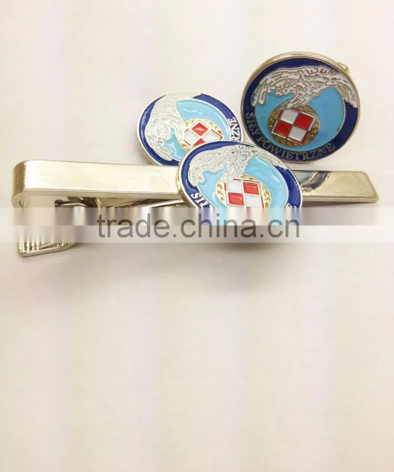 custom tie clips mape sea red and white soft enamel lapel pin badge