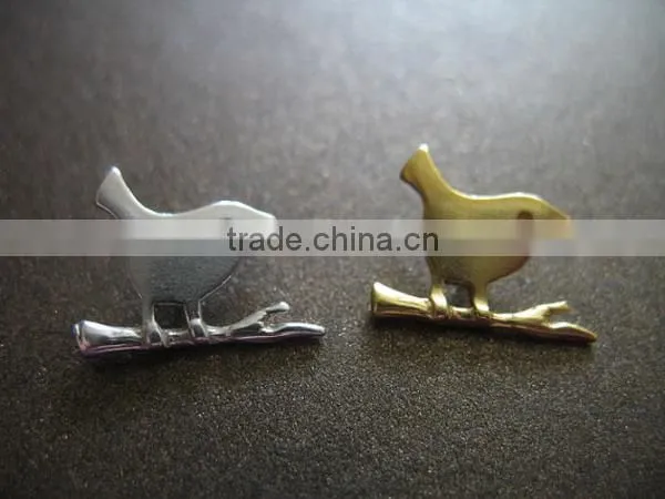 Shop Sale.. SWALLOWS Sparrow Pendants Charms, Birds on a Branch, 13x10 mm,
