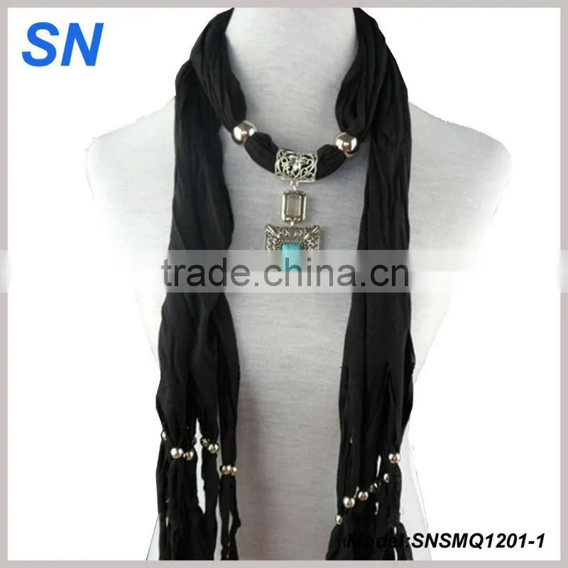 Latest fashion new design pendant jewelry scarf