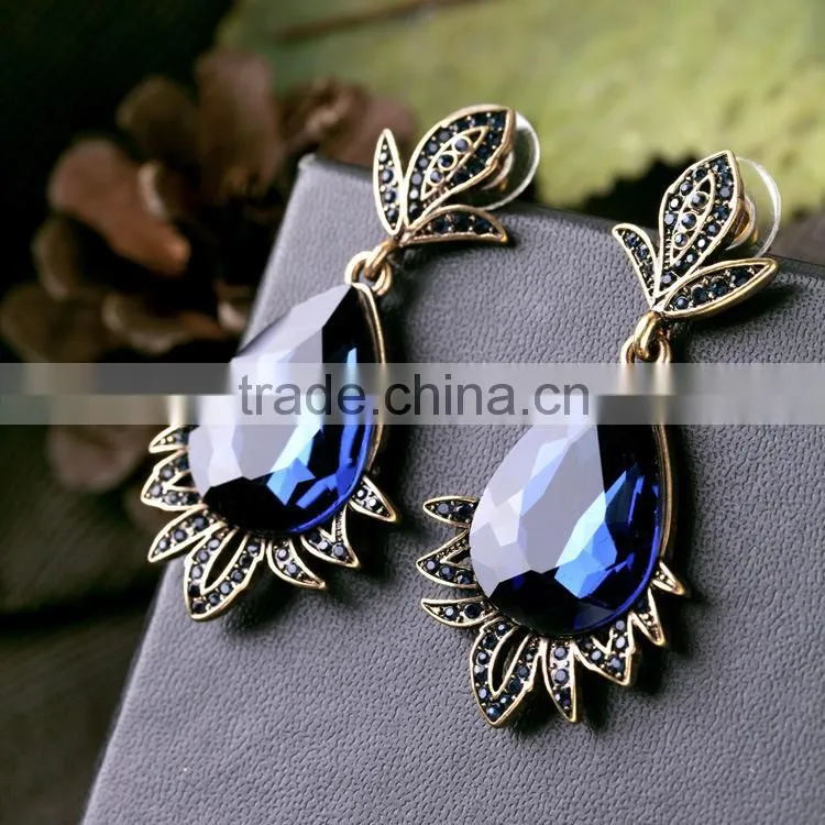 Waterdroplet mixcolor leaf shape vintage vintage earrings earrings