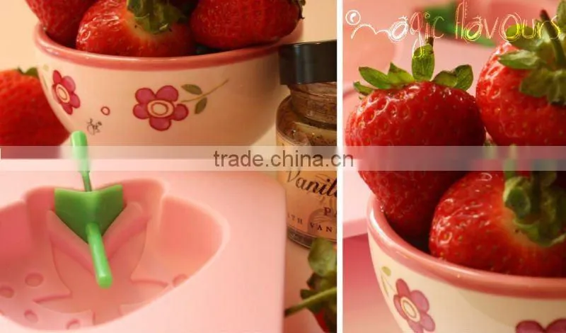 silicone strawberry ice lolly mold