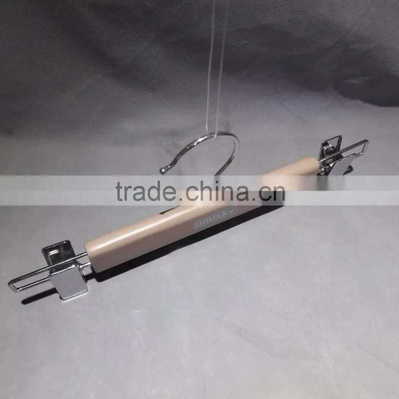 2016New china products wooden hangers for trousers with clips