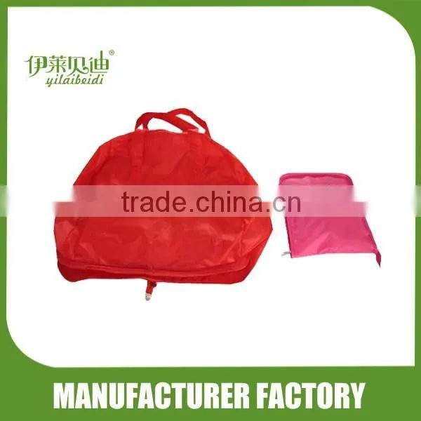 Foldable traveling bag