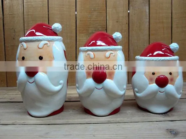 Hot selling Ceramic christmas santa mug emboss