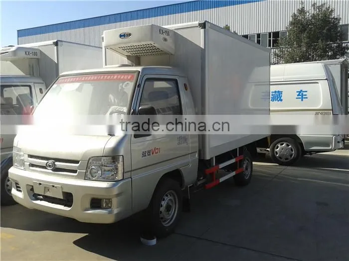 Yuling 2T freezer truck mini van truck cargo box van truck fiberglass van truck food box van truck