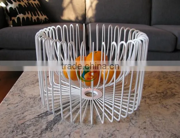 Medium Metal Wire Basket