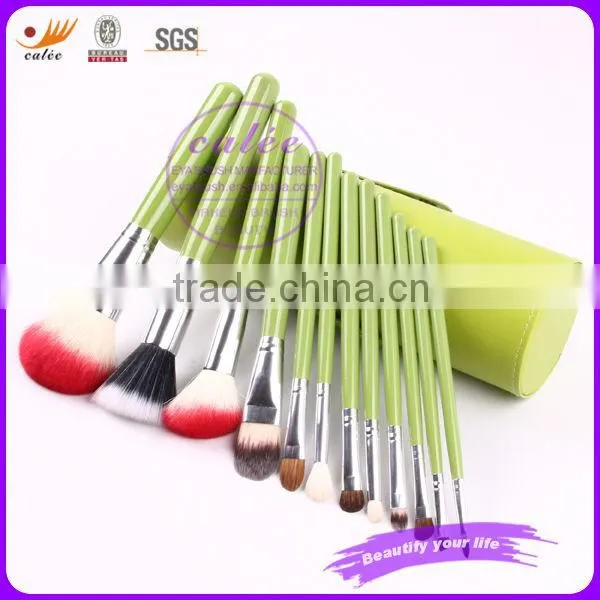 Beauty product cosmetic bag gift set with OEM design