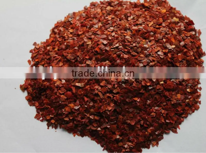 dried red chilli flakes without seeds