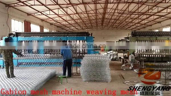 China 1x1x1m,2x1x0.5m keep earth rock cages slope greening stone baskets wall PVC gabion mesh baskets hexagonal gabion boxes