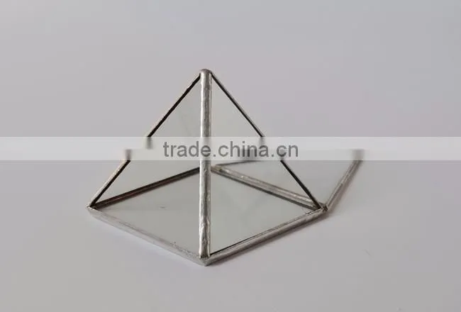 Pyramid shaped glass terrarium for indoor plant holder