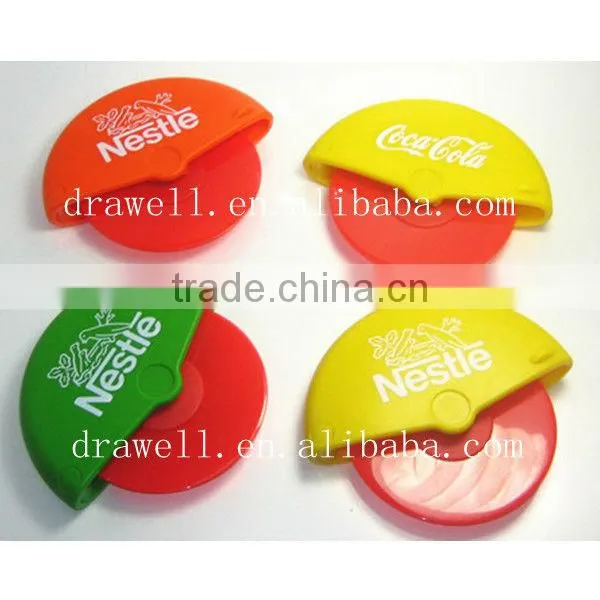 MK-7304 7 Piece Measuring Cups and Dessert Knives plastic kitchen utensils