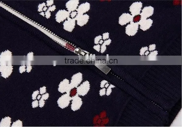 Jacquard Knitted Allover Flower Pcrew Neck Men Cardigan Sweater