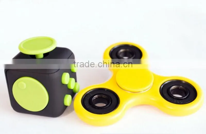 Wholesale New Creative Desk Anti Stress Finger Spinner Top Sensory Toy Cube Gift Fidget Spinner for Children Kid