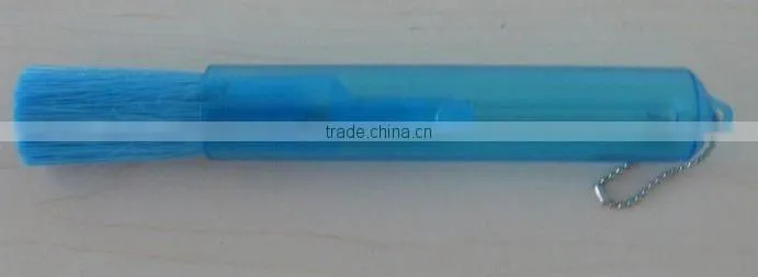 Plastic computer brush