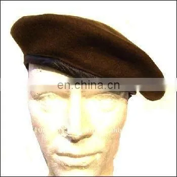 KNITTED BERET CAP