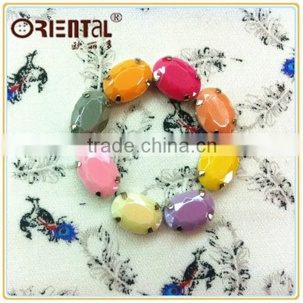 Fancy candy color claw crystal acrylic stone