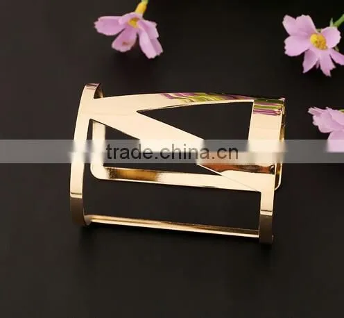 High quality Fashion Women's chic hollow wide Cuff Bracelet/