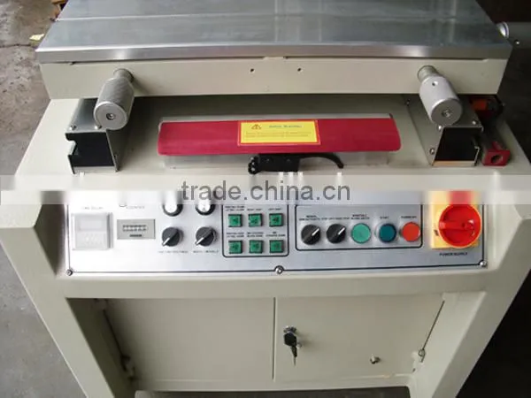 Semi-automatic flatbed screen printer with worktable shuttle/vacuum table screen printer GW-3050P