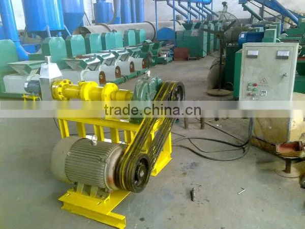 Hot in Nigeria floating fish food machine 008613673685830