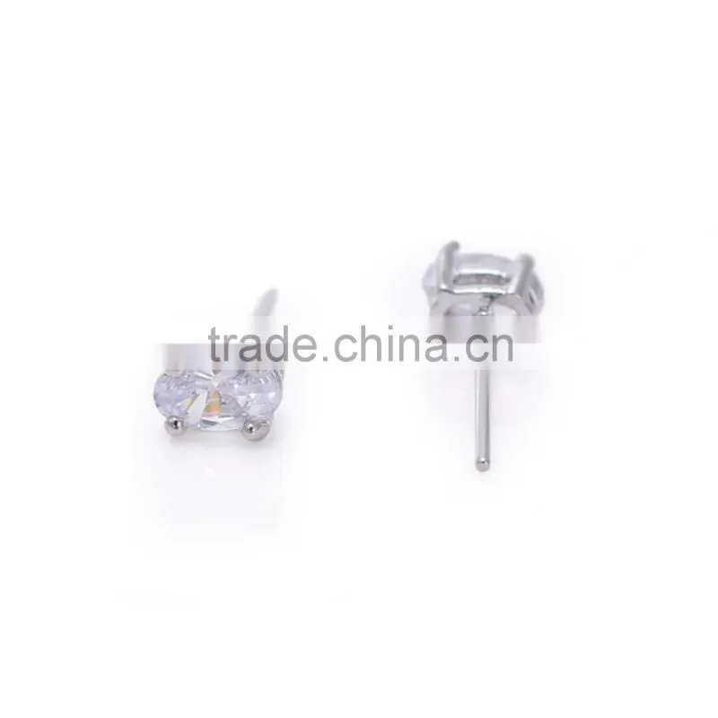 New Arrival Oval Clear Cubic Zirconia Stud Earrings