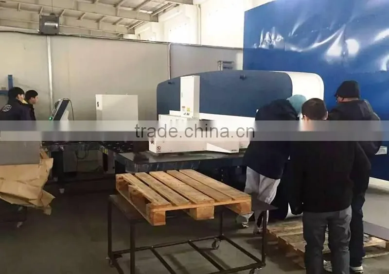 Sheet metal mechanical CNC turret punching machine price from factory