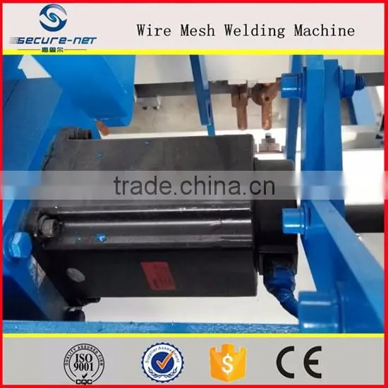Automatic cage mesh welding machine