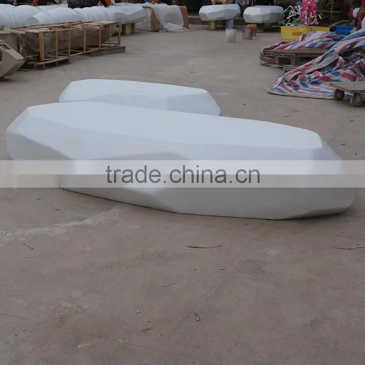 Giant garden white outdoor chair