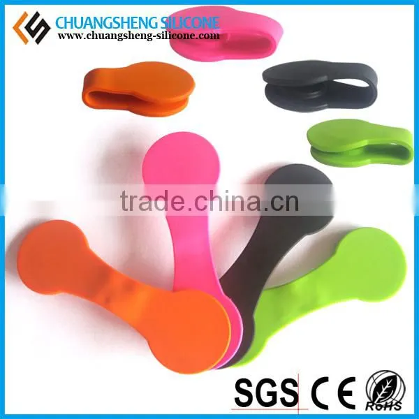 2016 fashion eco-friendly Smart silicone unique money clip