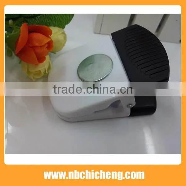 Popular Plastic Paper Magnetic Clip