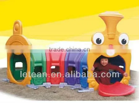 LT-2170C Happy plastic train tunnel