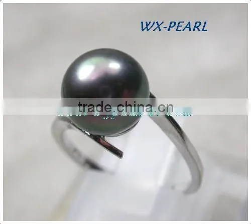 large round tahitian pearl ring in peacock green