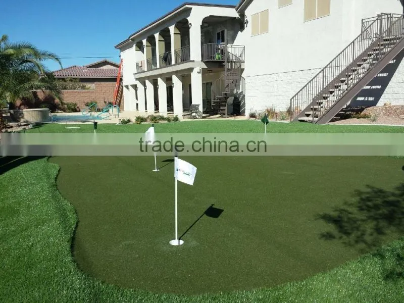 Durable golf grass carpet with drainage system