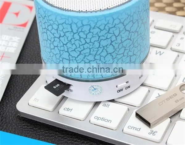 2016 Factory Price High Quality Portable Mobile Bluetooth Wireless Mini Speaker With Led Flashing Light For Phones and Computers