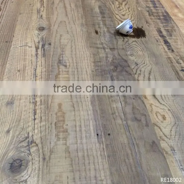 Brown Oil Recycled Pine Wood Flooring Reclaimed Surface Design