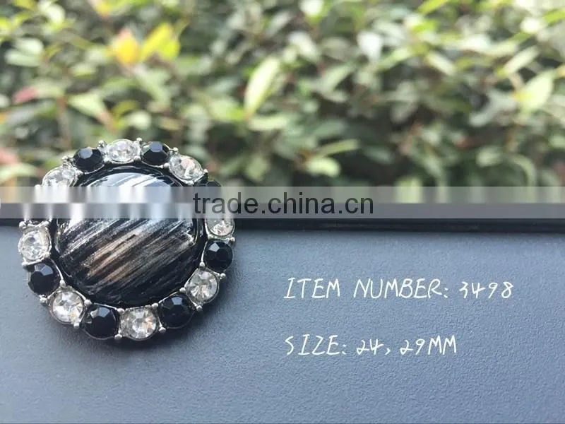 Hot sale new style acrylic rhinestone button five shapes cheap sewing plastic button