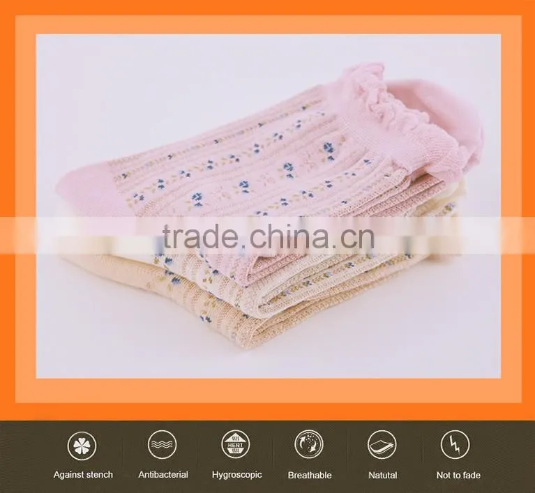 lady 200N fashion socks with fancy designs with ruffle welt on the socks toe sock