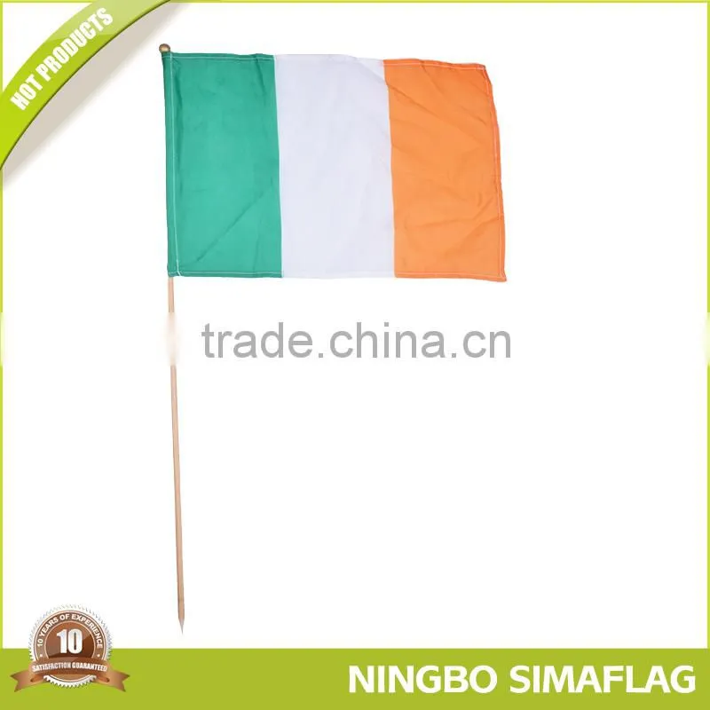 With 9 years experience factory directly Hand Flag 006
