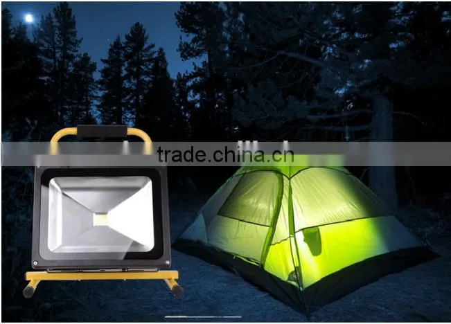Waterproof yellow 5000 lumen 50w rechargeable led flood light with handle