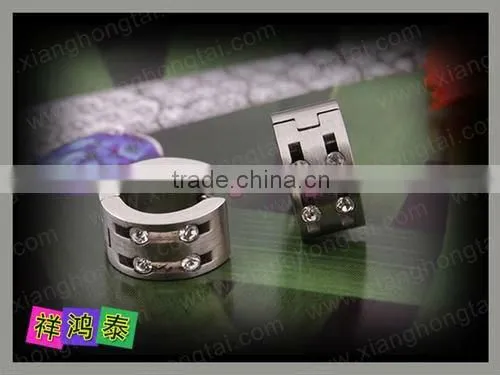 Pure titanium/stainless steel earring for men and women