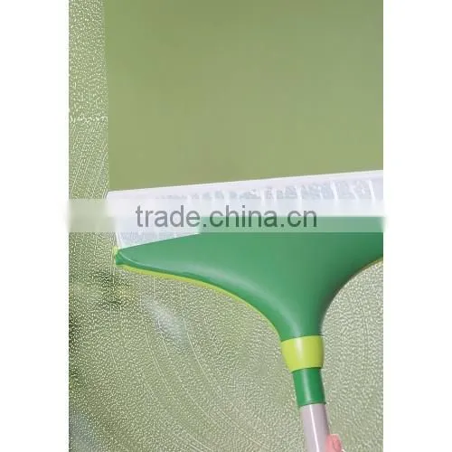 Greenwell 1 China Wholesale silicone long handled window cleaning brush