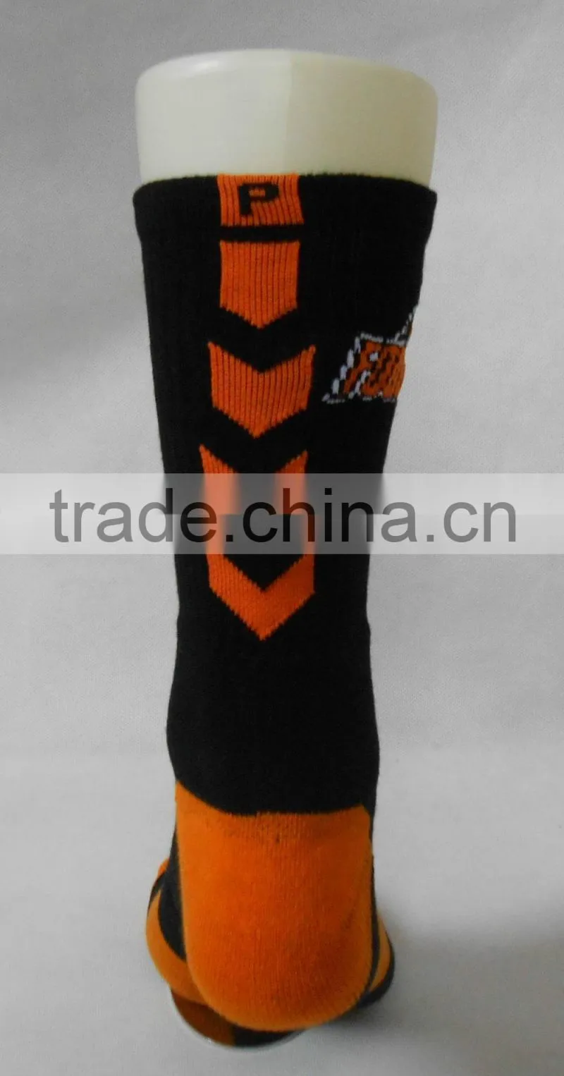 Custom OEM whole sale black elite basketball socks