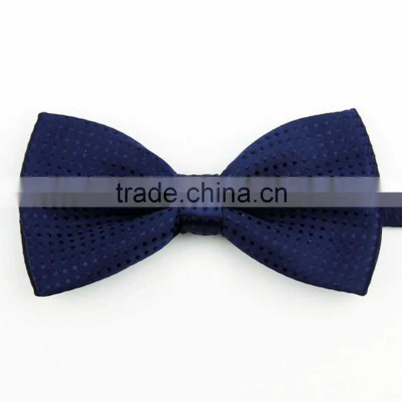Dot Green Color Custom Bow Tie China Made Cheap High Quality