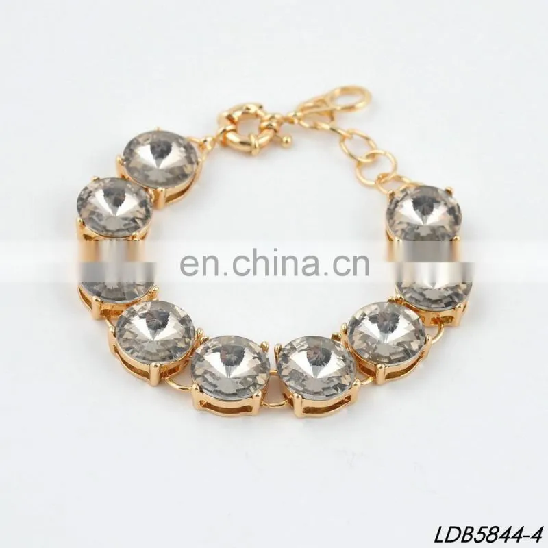 Pineapple charm elastic cord bracelet