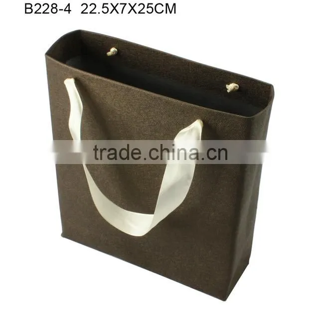 Customized Elegant Art Paper Jewelry Bag for Jewelry Box with Silk Ribbon Manufacturers China B228-4