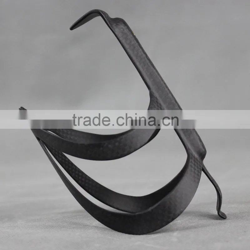 Toray T700 water holder carbon bottle cage MBC010