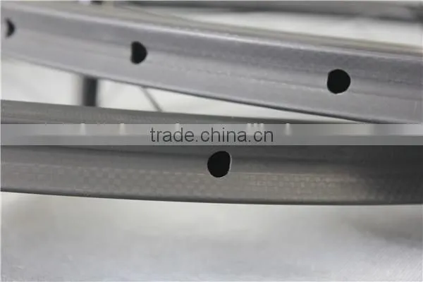 Bicycles carbon wheels wide carbon wheels with sapim spokes Chinese carbon wheelset W56T