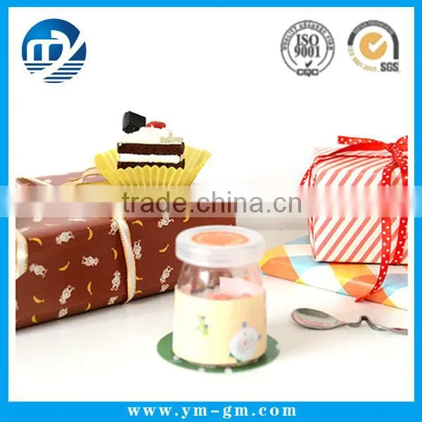 student art paper gift wrapping paper newspaper pattern