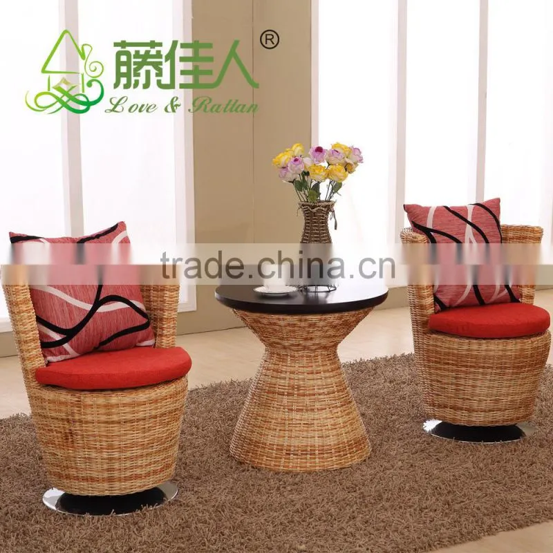 wicker and rattan indoor furniture