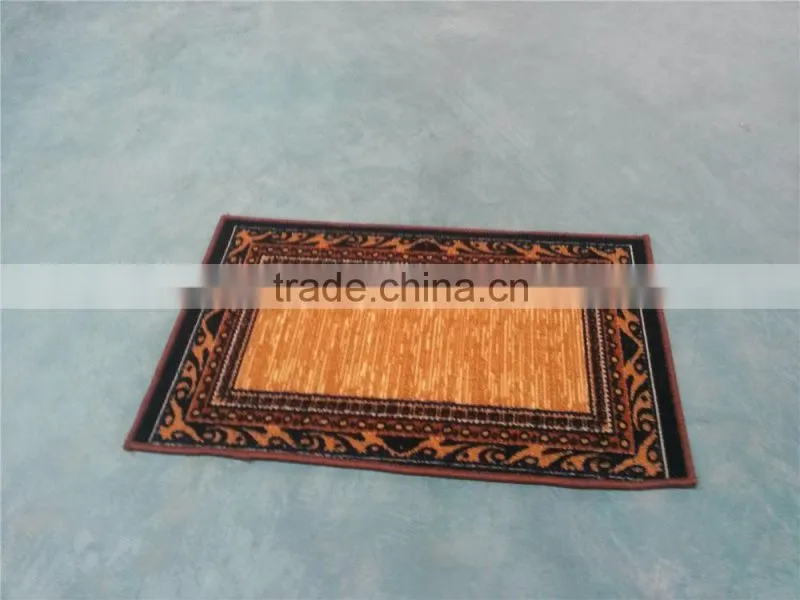 Loop pile door mat